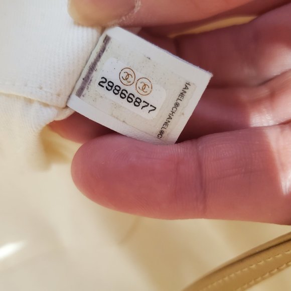 Chanel Deauville Tote - Picture 8 of 17